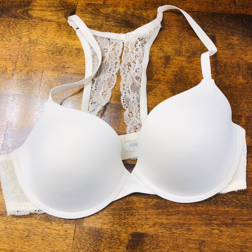 Padded underwire bra